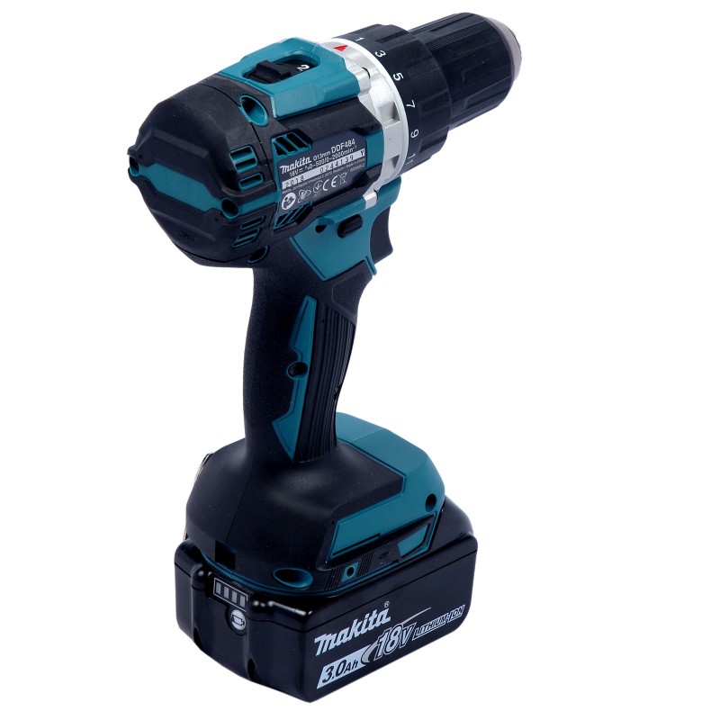 Шуруповерт аккумуляторный  Makita LI-ION LXT 18V 3.0AH DDF484RFE